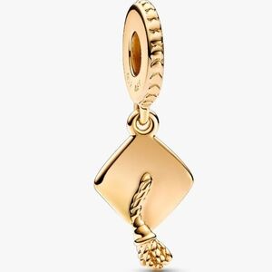 Psndora Graduation Cap Dangle Charm 761892c0014k gold plating NWT